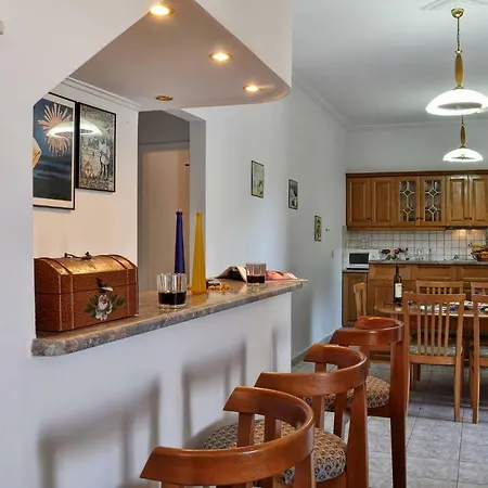 Chrysas House جوفيا