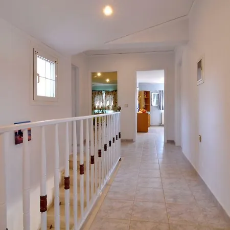 Chrysas House فيلة